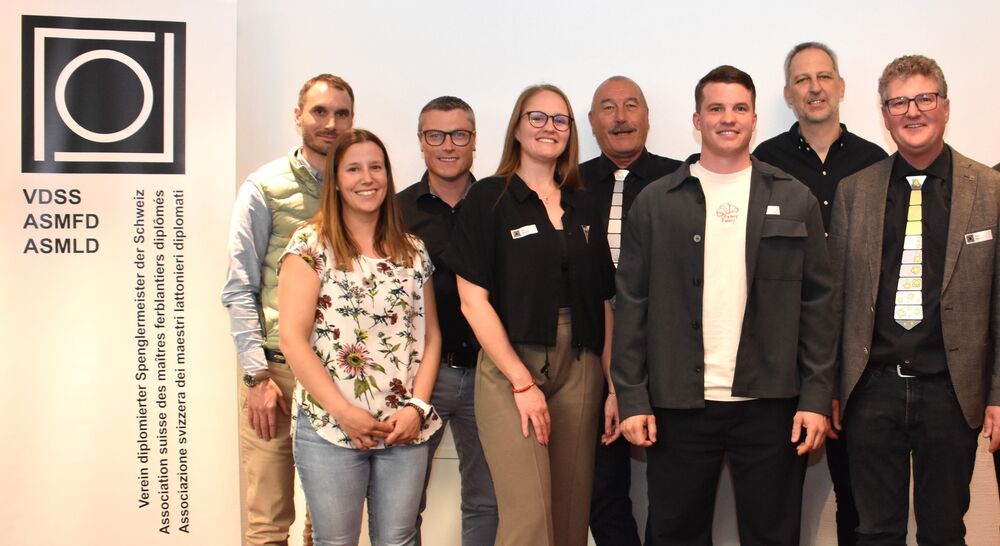 VDSS-Vorstand: Charles Tzaut (neu), Corina Moor (Sekretariat), Daniel Baumgartner, Nina Hersche, Franz-Josef Zenhäusern (bis 2025), Manuel Walker (neu), Marcel Filli, René Fasler (Präsident). Auf dem Bild fehlt: Stephan Fankhauser (Kassier). (Foto: Christian Zeuch)